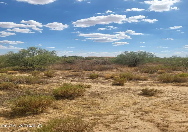 Photo 2 of Land for sale at 0 Haystack Ln, Congress, AZ 85332 | MLS# 7057532 | Listing updated on 2026-09-17