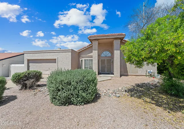 2nd image of 410 W Boxelder Pl, Chandler, AZ 85225 | MLS# 7057563