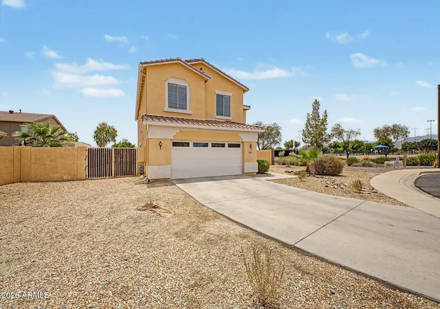 Photo 4 of Sale Pending at 17817 W Marshall Ln, Surprise, AZ 85388 | MLS# 7058385 | Listing updated on 2026-09-04