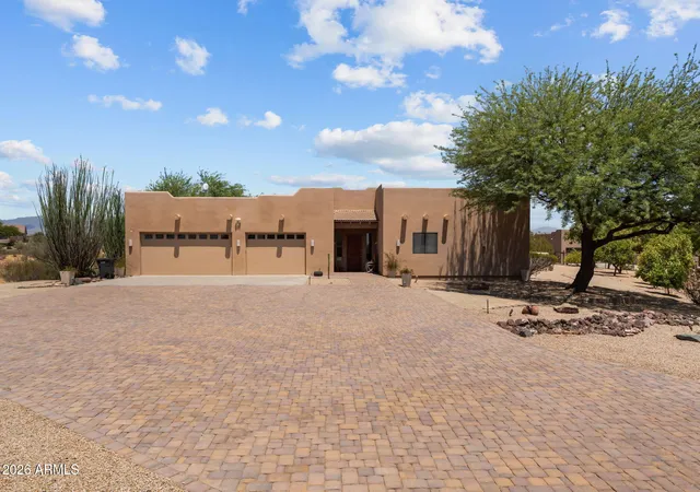 1st image of 20910 W Cattle Iron Dr, Wickenburg, AZ 85390 | MLS# 7061812