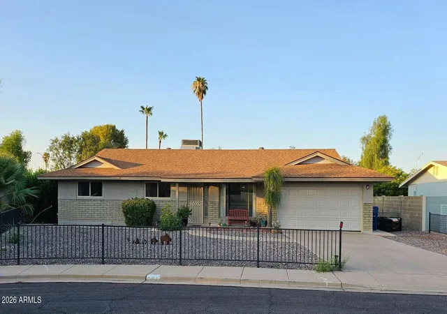 Photo 1 of Single family home for sale at 821 N Spur Cir, Mesa, AZ 85203 | MLS# 7057627 | Listing updated on 2026-07-29