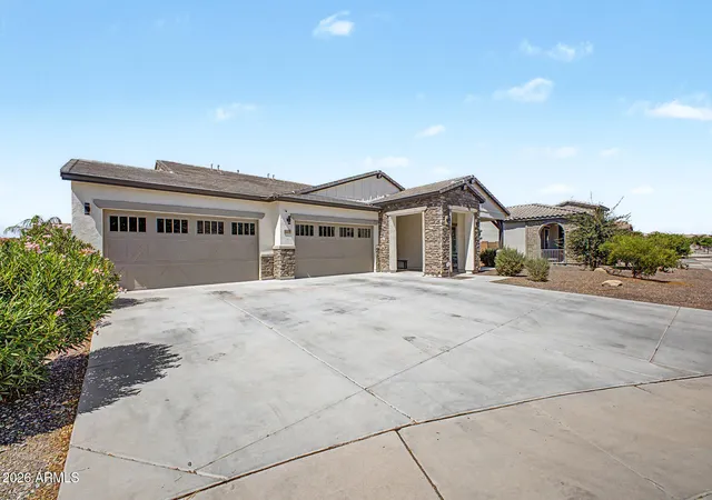3rd image of 2228 W Allen St, Phoenix, AZ 85041 | MLS# 7057686