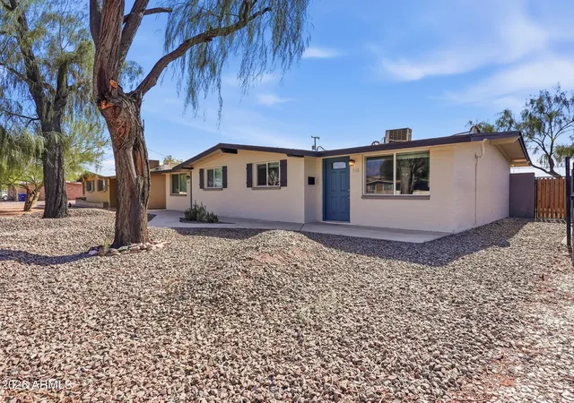 Photo 3 of Townhouse for sale at 730 N Delaware St, Chandler, AZ 85225 | MLS# 7057762 | Listing updated on 2026-09-08