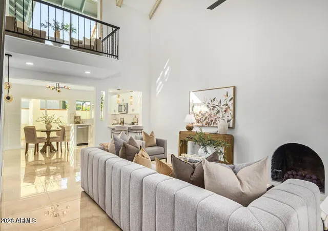 Photo 3 of Sale Pending at 5712 N Scottsdale Rd, Paradise Valley, AZ 85253 | MLS# 7057761 | Listing updated on 2026-08-31