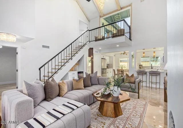 Photo 4 of Sale Pending at 5712 N Scottsdale Rd, Paradise Valley, AZ 85253 | MLS# 7057761 | Listing updated on 2026-08-31