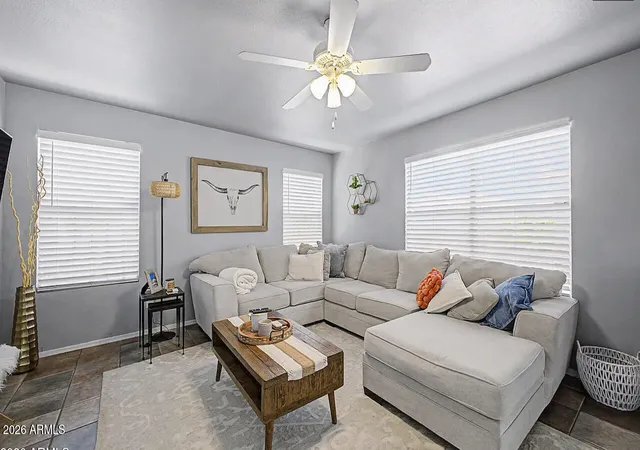 Photo 4 of Sale Pending at 524 W Naranja Ave, Mesa, AZ 85210 | MLS# 7063097 | Listing updated on 2026-08-12