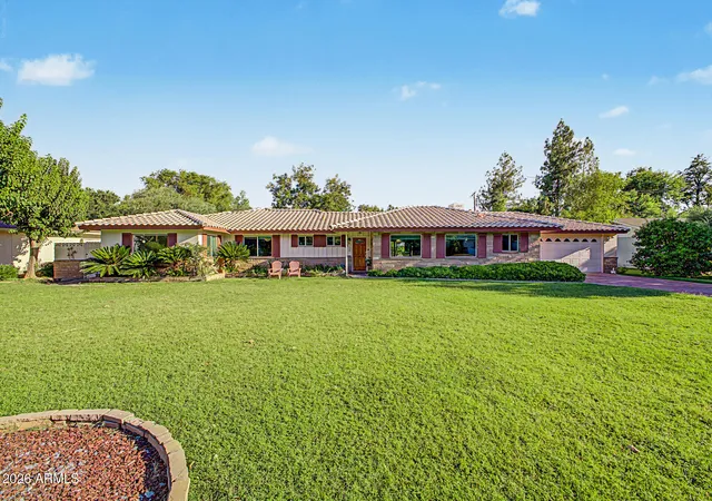 Photo 3 of Single family home for sale at 1001 W Kaler Dr, Phoenix, AZ 85021 | MLS# 7058840 | Listing updated on 2026-09-06