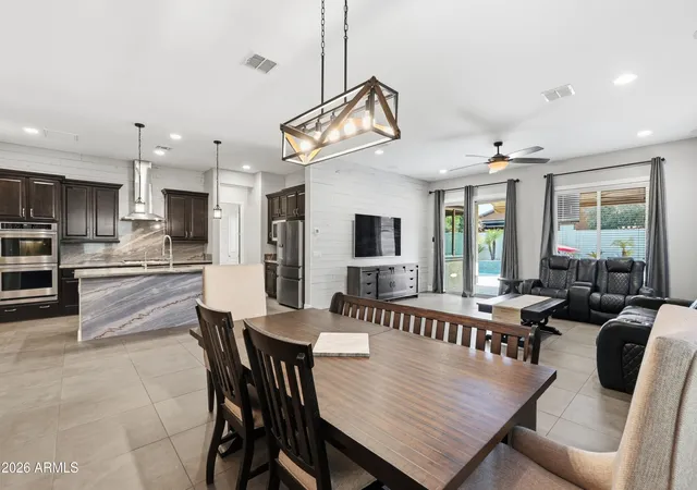 3rd image of 10333 W Buckhorn Trl, Peoria, AZ 85383 | MLS# 7060384