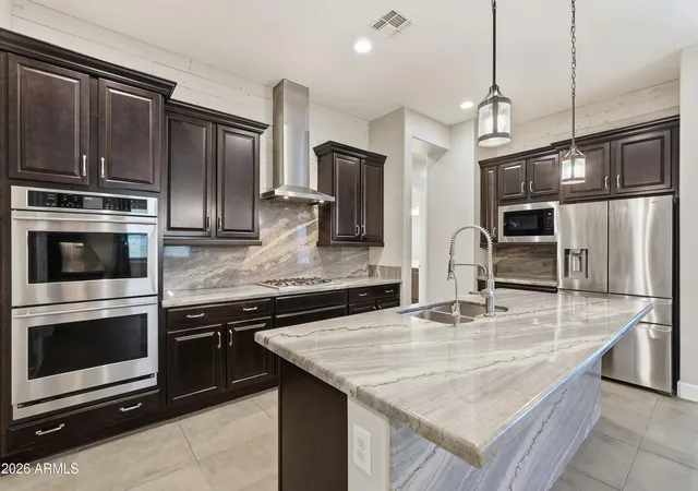 5th image of 10333 W Buckhorn Trl, Peoria, AZ 85383 | MLS# 7060384