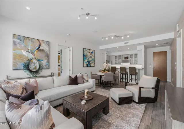3rd image of 15215 N Kierland Blvd #314, Scottsdale, AZ 85254 | MLS# 7062431