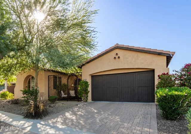 Photo 3 of Single family home for sale at 9108 S 15th Way, Phoenix, AZ 85042 | MLS# 7057907 | Listing updated on 2026-09-02