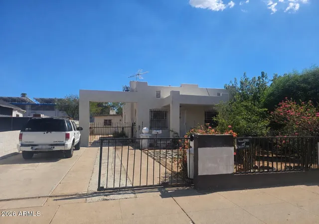 Photo 1 of Sale Pending at 1433 E Brill St, Phoenix, AZ 85006 | MLS# 7058462 | Listing updated on 2026-09-06