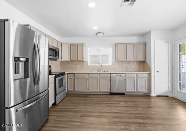 5th image of 10111 W Colter St, Glendale, AZ 85307 | MLS# 7058068
