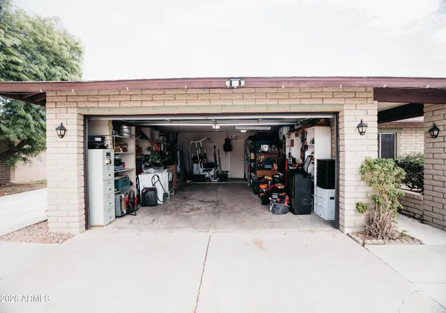 5th image of 9801 N 49Th Ln, Glendale, AZ 85302 | MLS# 7057991