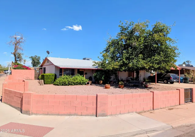 1st image of 4213 N 73rd Ln, Phoenix, AZ 85033 | MLS# 7058002