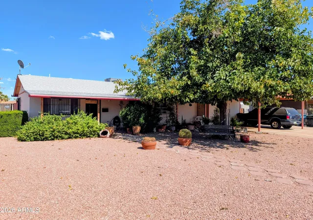 3rd image of 4213 N 73Rd Ln, Phoenix, AZ 85033 | MLS# 7058002