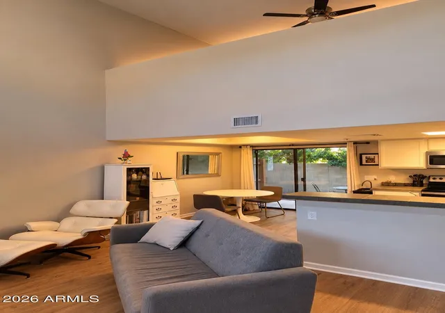 4th image of 4316 E Avalon Dr #7, Phoenix, AZ 85018 | MLS# 7060167