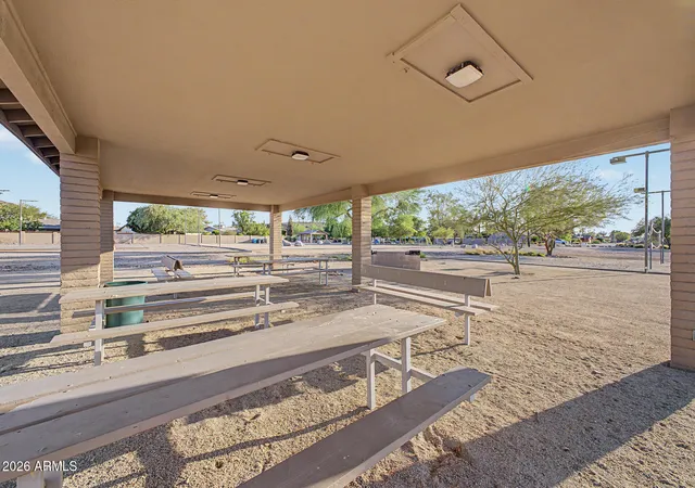 41st image of 807 E Aire Libre Ave, Phoenix, AZ 85022 | MLS# 7058124