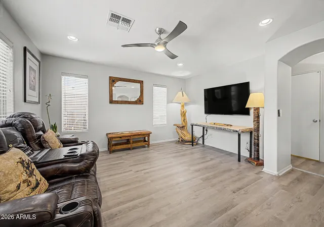 Photo 4 of Single family home for sale at 2532 W Straight Arrow Ln, Phoenix, AZ 85085 | MLS# 7058489 | Listing updated on 2026-10-03