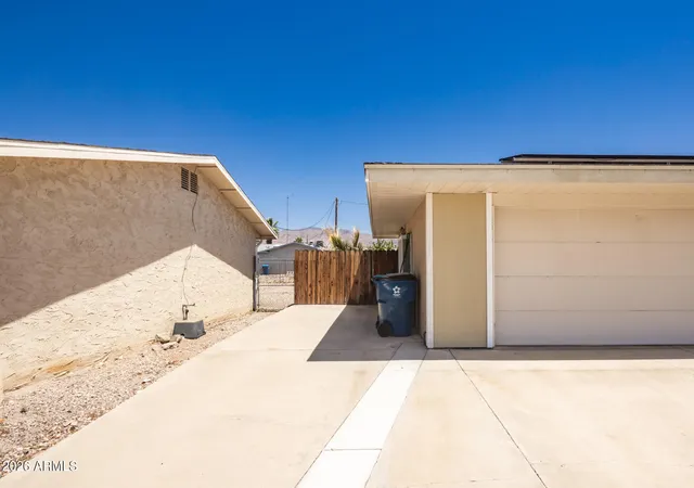 3rd image of 3175 Saratoga Ave Ave, Lake Havasu City, AZ 86406 | MLS# 7058057