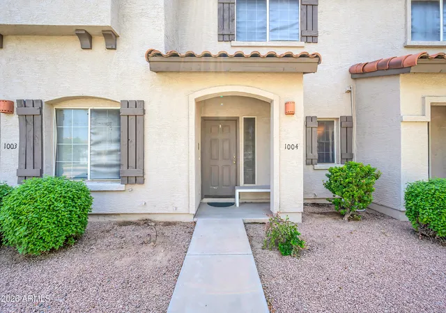 1st image of 1961 N Hartford St #1004, Chandler, AZ 85225 | MLS# 7059478