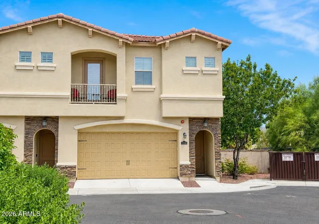 1st image of 8965 N 8th Dr, Phoenix, AZ 85021 | MLS# 7058088