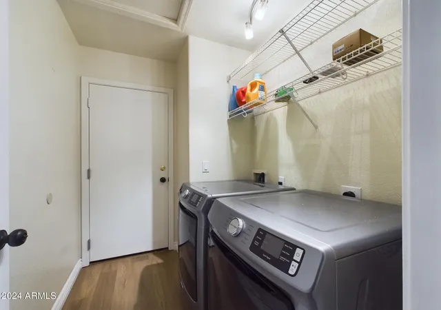 Photo 4 of Single family home for sale at 8735 W Royal Palm Rd, Peoria, AZ 85345 | MLS# 7058099 | Listing updated on 2026-09-24
