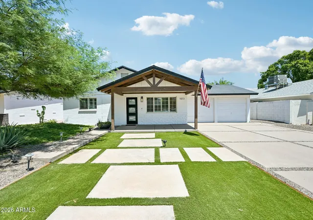 Photo 1 of Single family home for sale at 1013 S Parkside Dr, Tempe, AZ 85281 | MLS# 7058579 | Listing updated on 2026-09-14