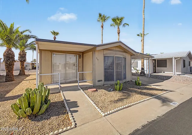 Photo 3 of Manufactured home for sale at 8103 E Southern Ave #262, Mesa, AZ 85209 | MLS# 7058618 | Listing updated on 2026-08-21