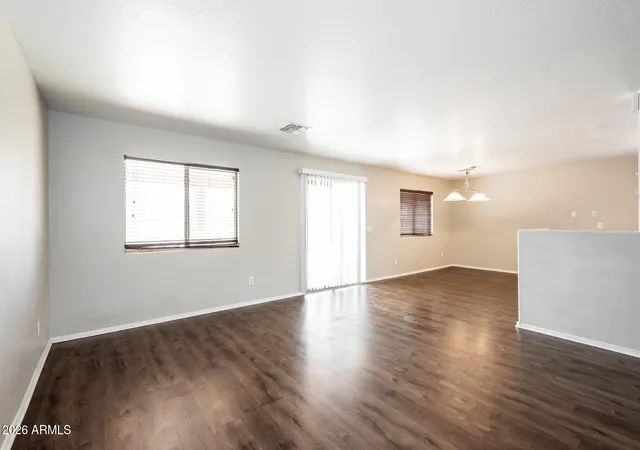 Photo 4 of Single family home for sale at 3914 N Tulsa Ln, Casa Grande, AZ 85122 | MLS# 7058197 | Listing updated on 2026-08-26