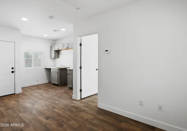 3rd image of 338 N 1St St, Avondale, AZ 85323 | MLS# 7061053