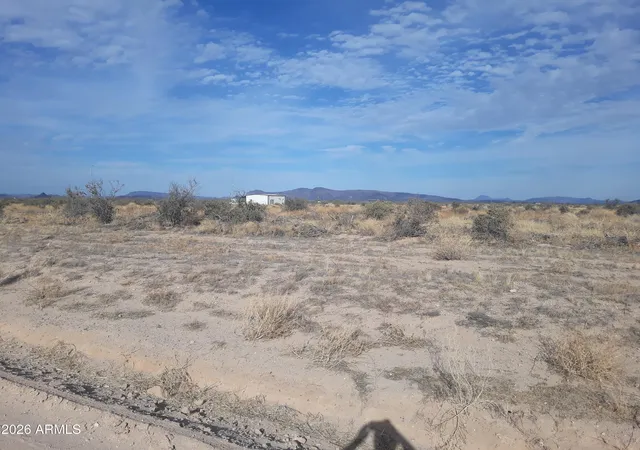 Photo 1 of Land for sale at Lot W 4 Naranja Ave #4, Gila Bend, AZ 85337 | MLS# 7058213 | Listing updated on 2026-09-03