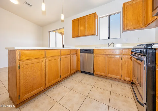 Photo 4 of Single family home for sale at 106 Buffalo Dr, Huachuca City, AZ 85616 | MLS# 7058540 | Listing updated on 2026-10-14