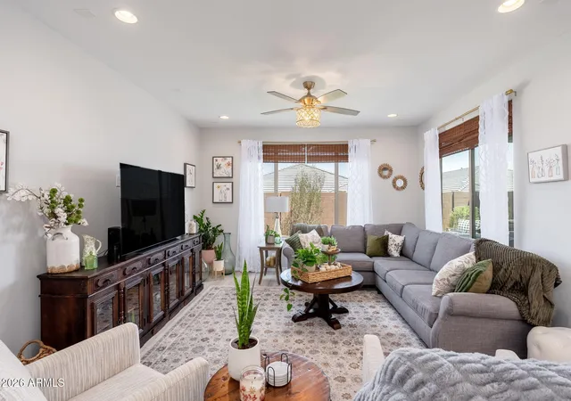 3rd image of 1830 W Zinc Wy, San Tan Valley, AZ 85144 | MLS# 7060826