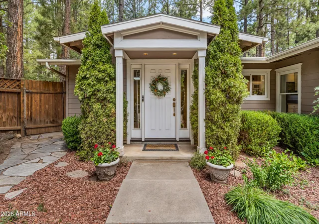 1st image of 523 N James St, Flagstaff, AZ 86001 | MLS# 7058302