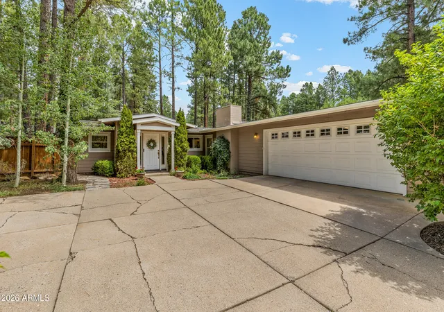 3rd image of 523 N James St, Flagstaff, AZ 86001 | MLS# 7058302