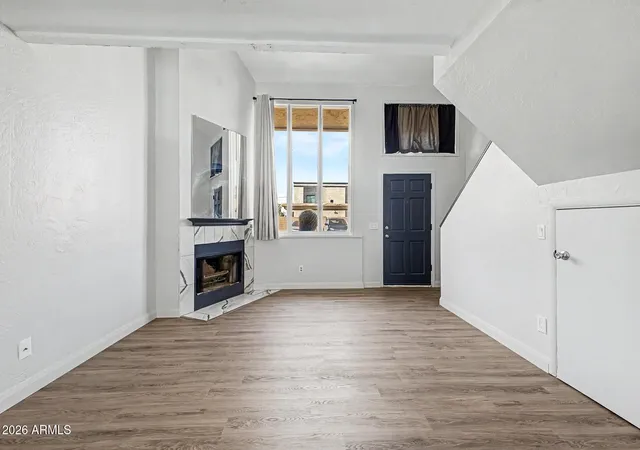 Photo 2 of Sale Pending at 4240 N Longview Ave #9, Phoenix, AZ 85014 | MLS# 7059413 | Listing updated on 2026-08-31