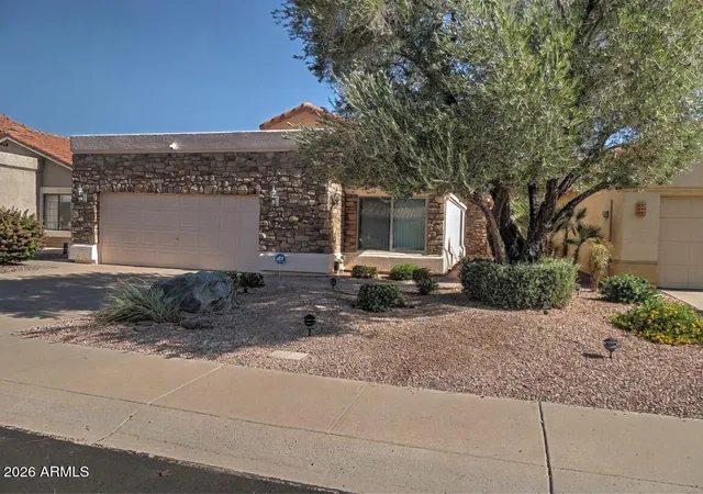 Photo 2 of Single family home for sale at 4350 E Badger Way, Phoenix, AZ 85044 | MLS# 7058378 | Listing updated on 2026-09-25
