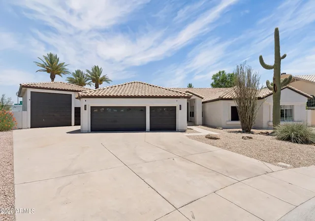 1st image of 3016 W Ironwood Cir, Chandler, AZ 85226 | MLS# 7059340