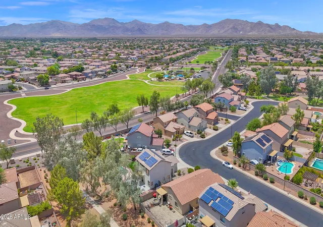 5th image of 15811 N Cristine Ln, Surprise, AZ 85388 | MLS# 7058591