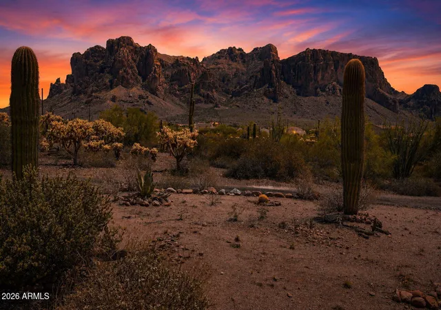 Photo 2 of Single family home for sale at 5370 E Bell St, Apache Junction, AZ 85119 | MLS# 7061182 | Listing updated on 2026-08-13
