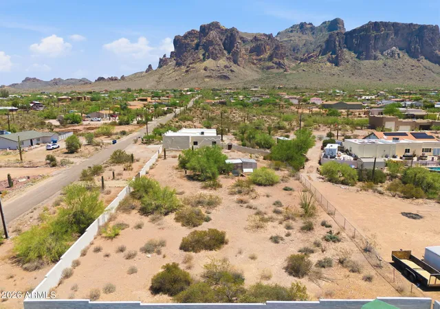 Photo 3 of Single family home for sale at 5370 E Bell St, Apache Junction, AZ 85119 | MLS# 7061182 | Listing updated on 2026-08-13