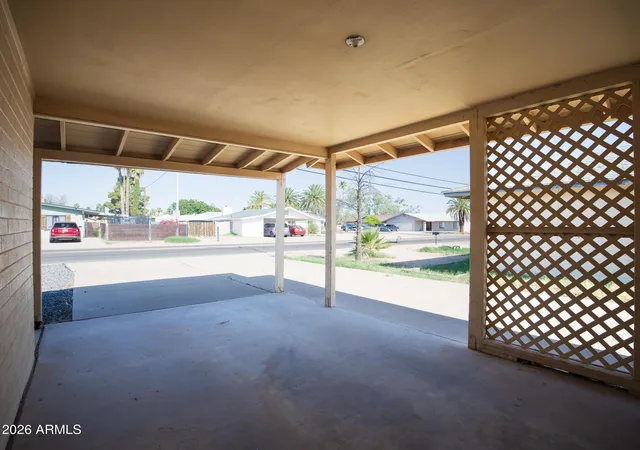 Photo 3 of Sale Pending at 1434 N Casa Grande Ave, Casa Grande, AZ 85122 | MLS# 7062235 | Listing updated on 2026-09-11