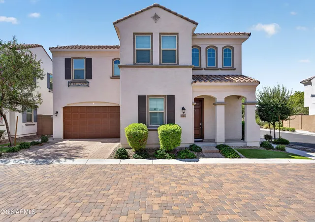 Photo 1 of Single family home for sale at 17207 N 10th Street, Phoenix, AZ 85022 | MLS# 7059733 | Listing updated on 2026-08-26