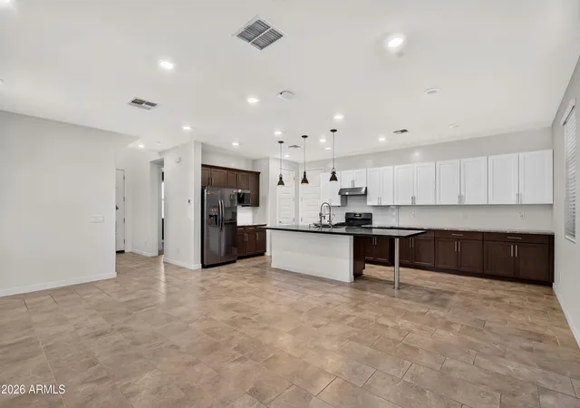 Photo 4 of Single family home for sale at 17207 N 10th Street, Phoenix, AZ 85022 | MLS# 7059733 | Listing updated on 2026-08-26
