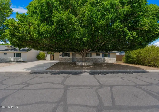 Photo 2 of Single family home for sale at 6308 N 13th Place, Phoenix, AZ 85014 | MLS# 7058516 | Listing updated on 2026-09-04