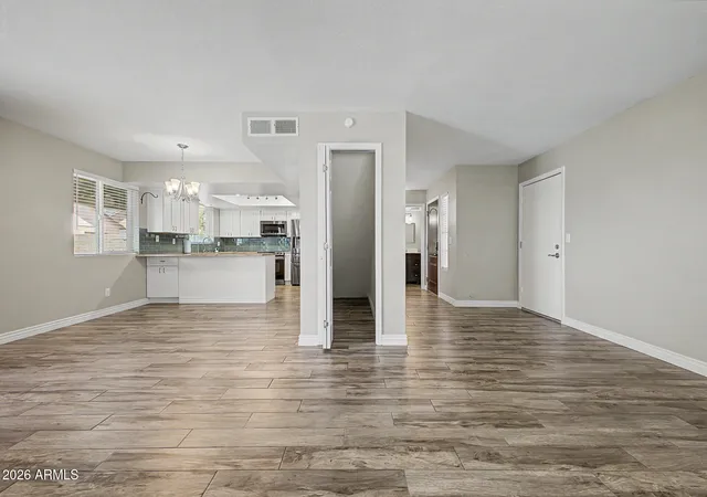 4th image of 1326 W Boxelder Ct, Chandler, AZ 85224 | MLS# 7058527