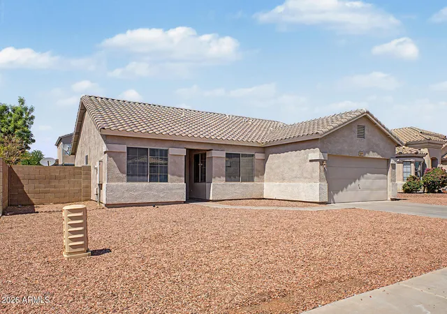 3rd image of 6546 W Cordes Rd, Phoenix, AZ 85043 | MLS# 7059108