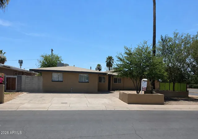 2nd image of 5841 W Mackenzie Dr, Phoenix, AZ 85031 | MLS# 7058531