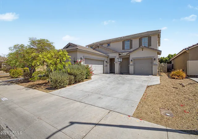 3rd image of 10155 W Golden Ln, Peoria, AZ 85345 | MLS# 7058566